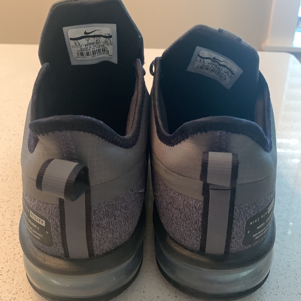 Nike Run Utility - Picture 4 of 5